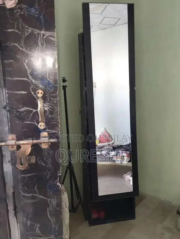 storage long mirror