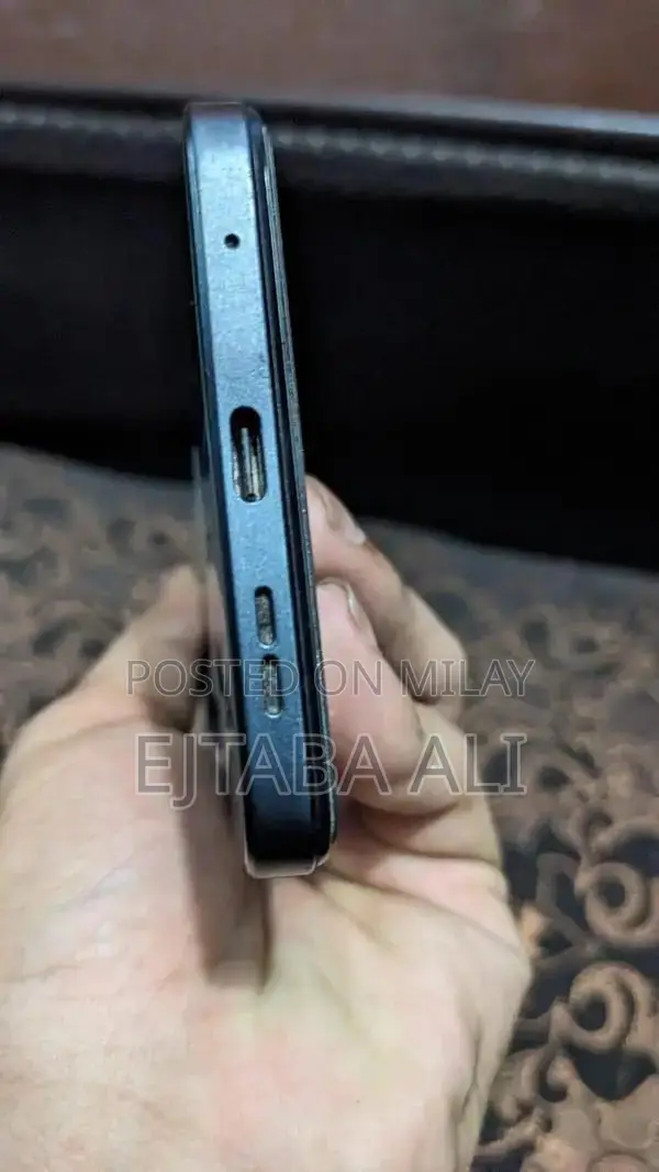 redmi note 12 with box (8/128).