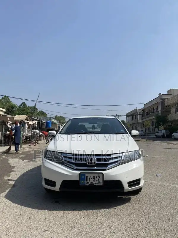 Honda City Sedan - Well-Maintained Compact Car