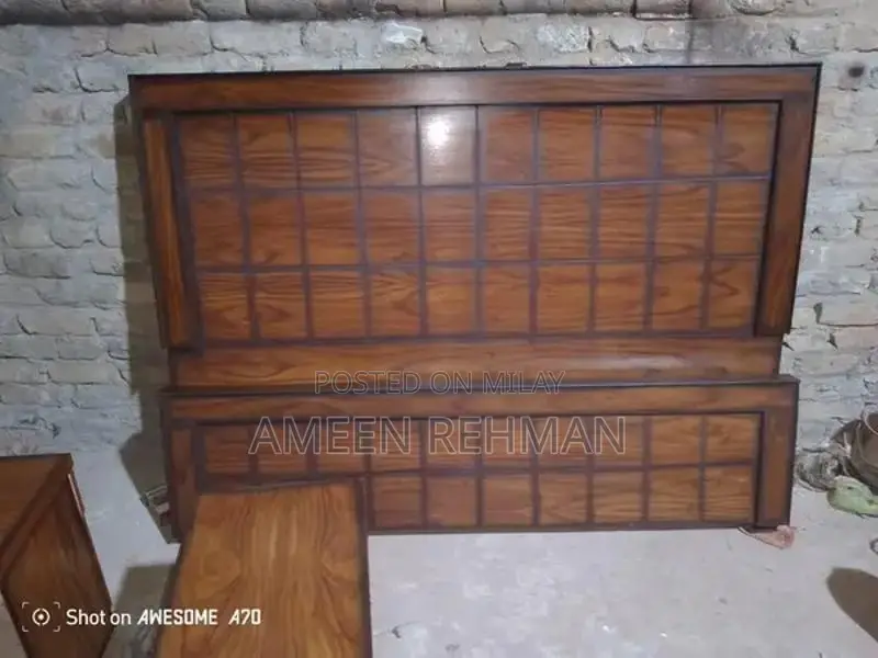 Comfortable Double Bed Frame - Quality Bedroom Furniture