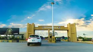 10 Marla Residential Plot in Eithad City Phase 1
