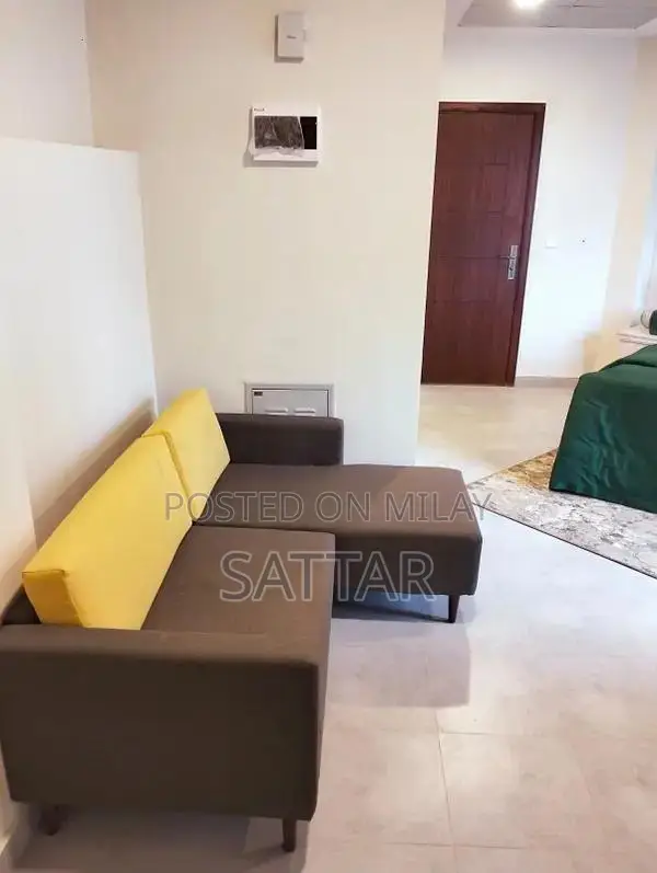 540sq Ft 1BHK Luxury Flat Available On INSTALLMENTS. Paragon Towers Ar