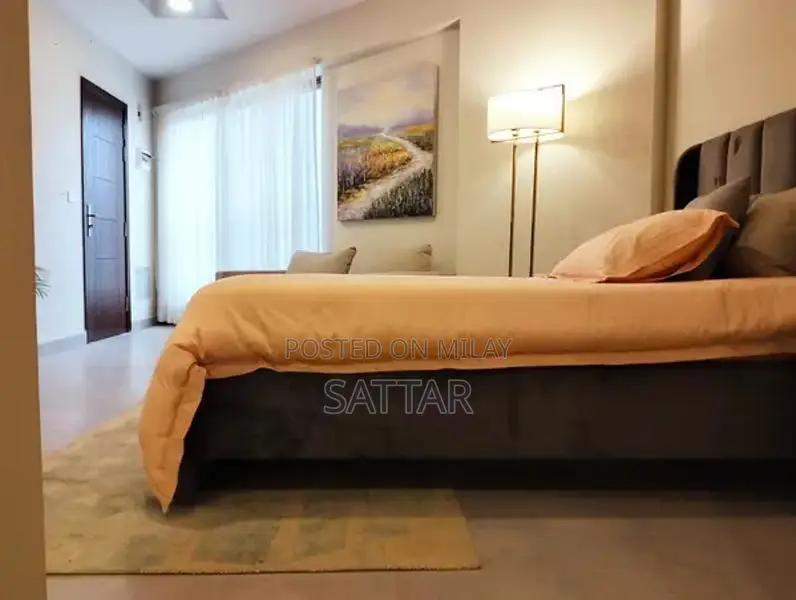 540sq Ft 1BHK Luxury Flat Available On INSTALLMENTS. Paragon Towers Ar