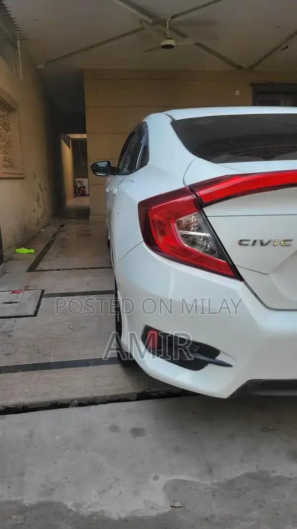 Honda Civic IVTEC Oriel 2018 Sedan Automatic