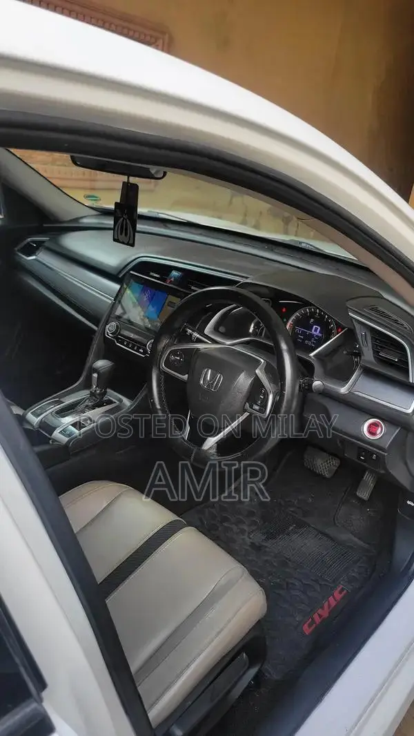 Honda Civic IVTEC Oriel 2018 Sedan Automatic