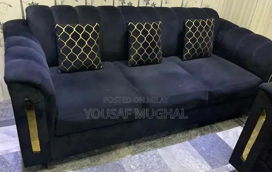 6 seat sofa set sell urgent basis