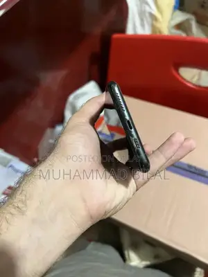 11promax non pta black colour battry healt 77 256 gb