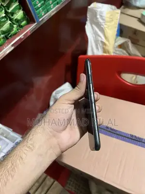 11promax non pta black colour battry healt 77 256 gb