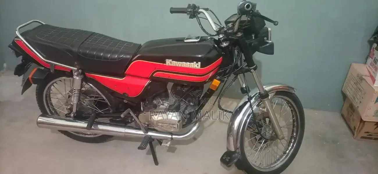 Kawasaki Motorcycle - Well-Maintained Bike in Excellent Condition