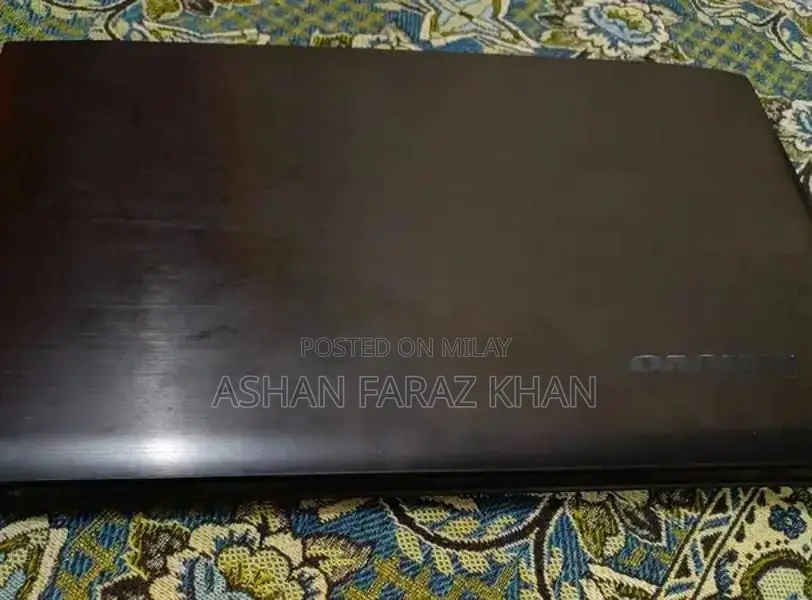 Lenovo IdeaPad Y500 Gaming Laptop with High Performance Specs