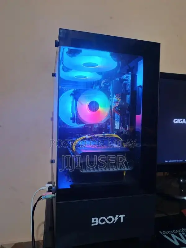 High-Performance Gaming PC with Ryzen 5 and Radeon RX 5700 XT