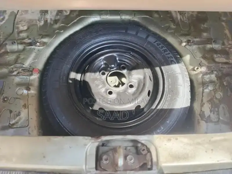 2006 Daihatsu Cuore Automatic Transmission Green Metallic Sedan