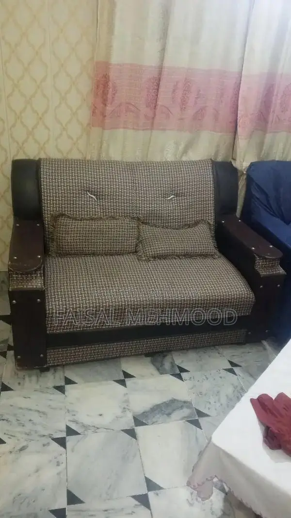 2 seater +2 seater  total 4 seater sofa for sale