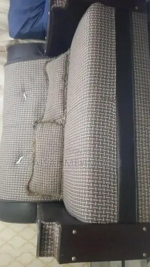 2 seater +2 seater  total 4 seater sofa for sale