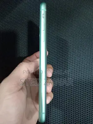 128GB Dual SIM Smartphone - Excellent Condition