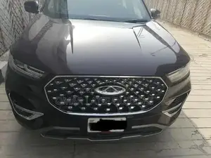 Photo - Urban-Friendly SUV Crossover - Single Owner Company Vehicle