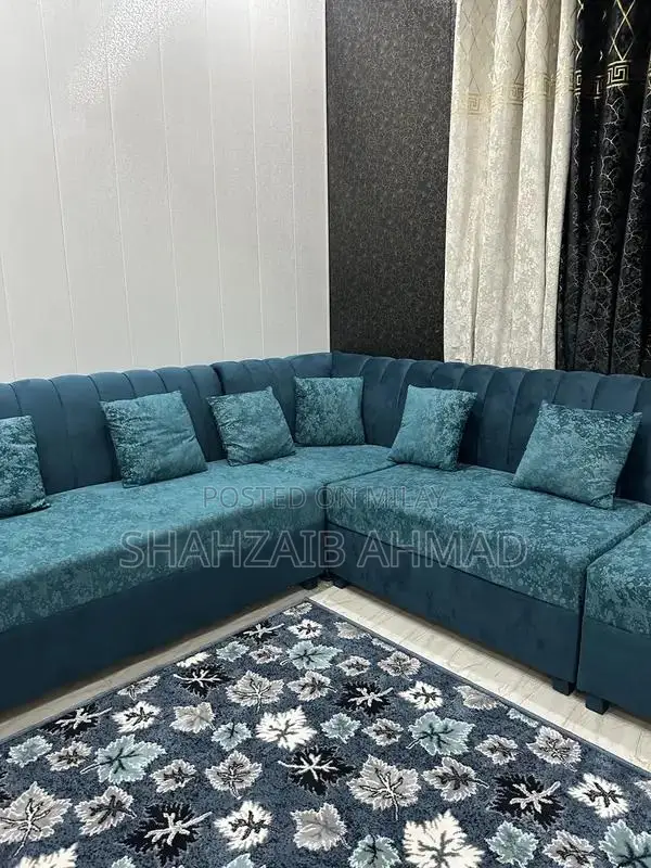 Brand new 8 seater sofa set
