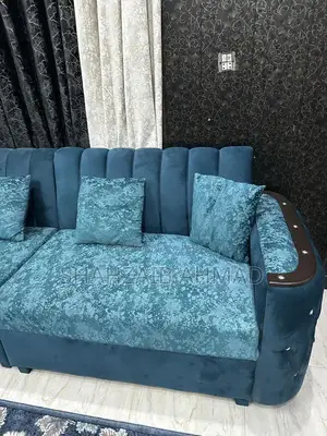 Brand new 8 seater sofa set