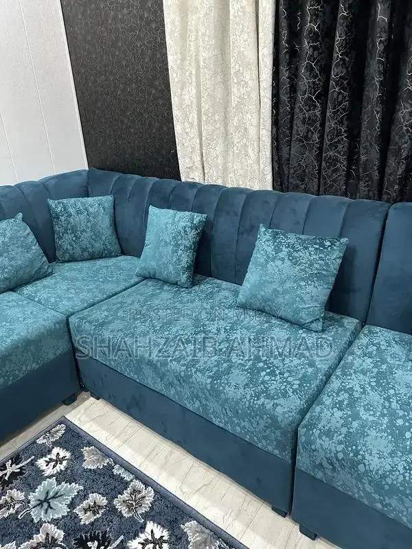 Brand new 8 seater sofa set