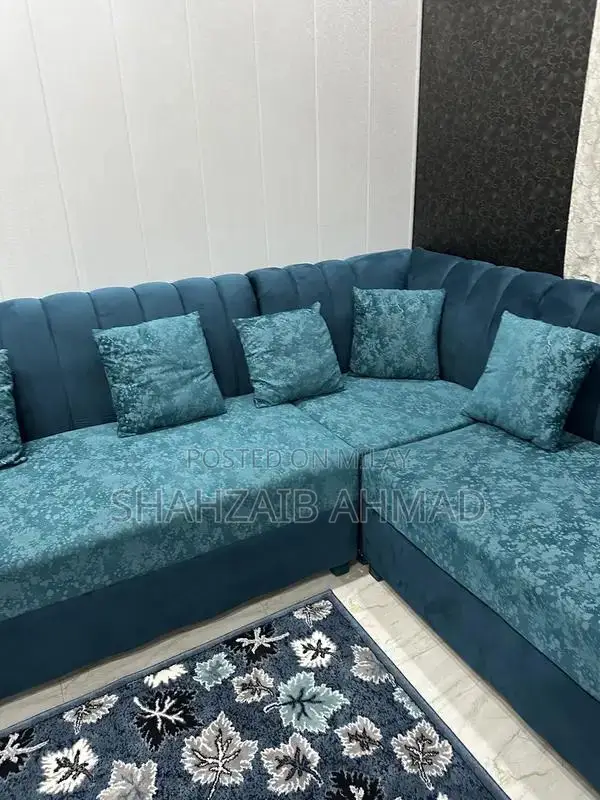 Brand new 8 seater sofa set