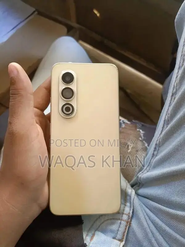 6+6 128new condition