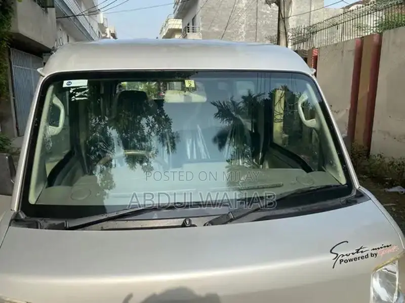 Mitsubishi every 17/22 totel janian