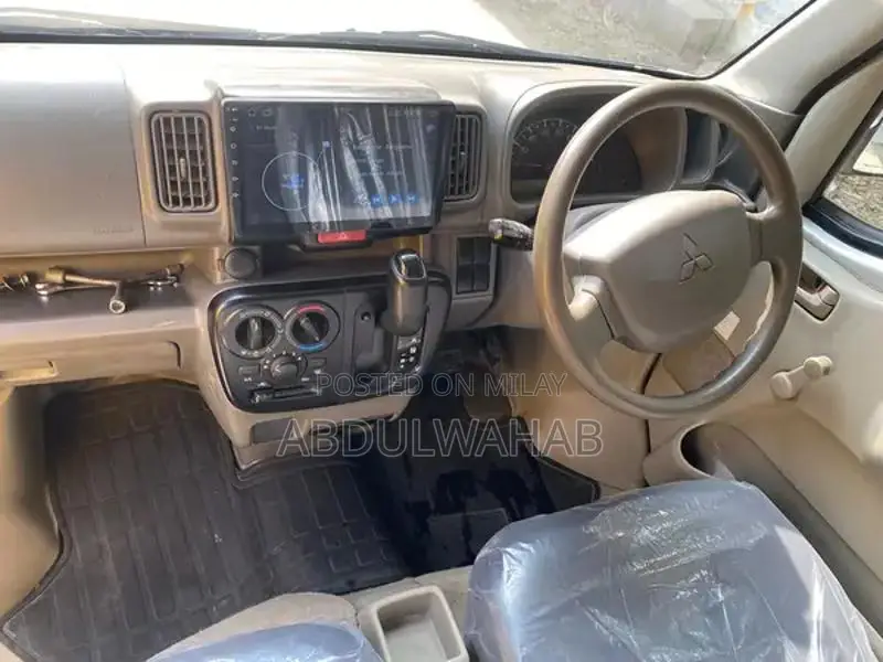 Mitsubishi every 17/22 totel janian