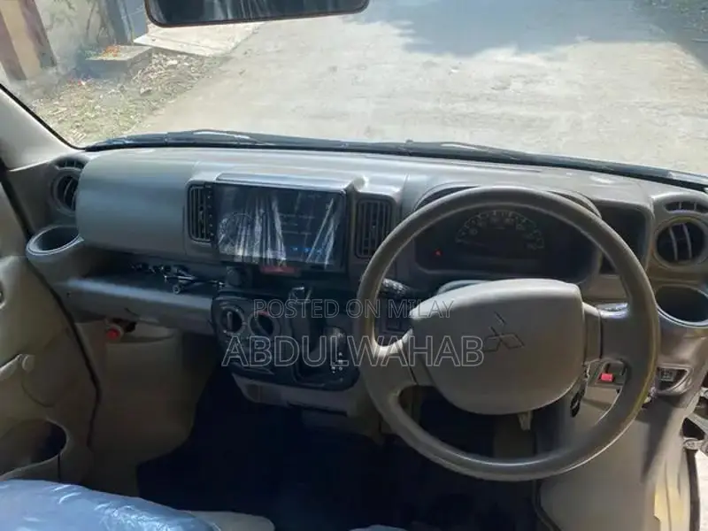 Mitsubishi every 17/22 totel janian