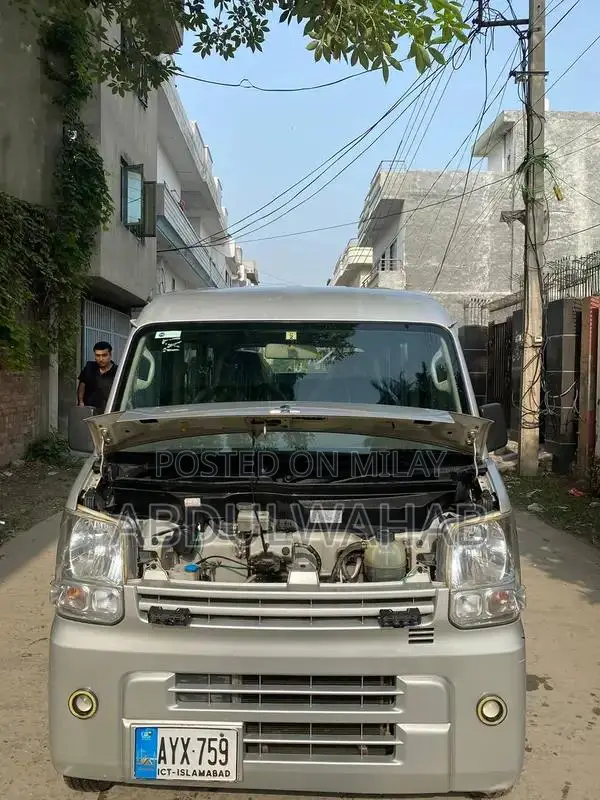 Mitsubishi every 17/22 totel janian