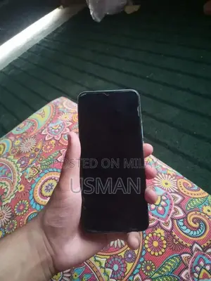 Mobile Smartphone with Original Box and Camera