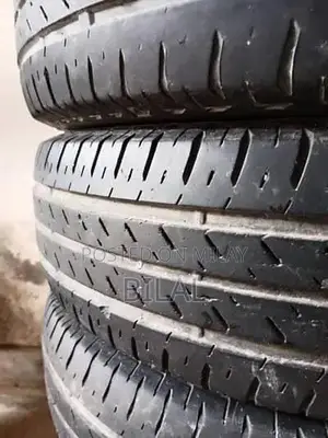 Photo - used tyre hain general 165size