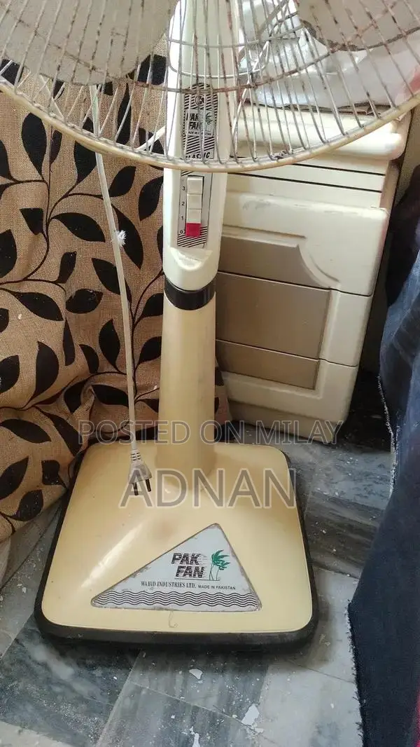 18" Fan Pedestal Noise Less