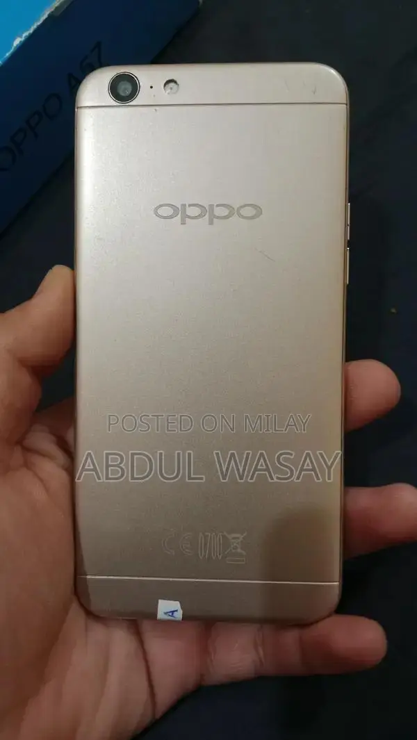 Budget-Friendly Smartphone with Selfie Camera & Expandable Storage