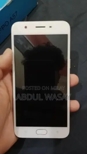 Budget-Friendly Smartphone with Selfie Camera & Expandable Storage