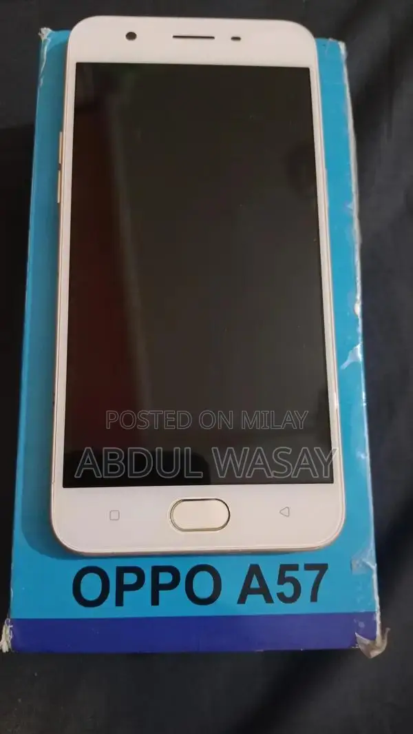 Budget-Friendly Smartphone with Selfie Camera & Expandable Storage