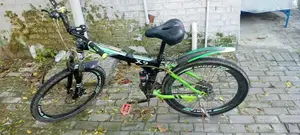 Compact Folding Bicycle - Perfect for Urban Commuting