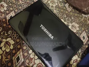 Photo - Laptop Toshiba 4GB eMMC 4T