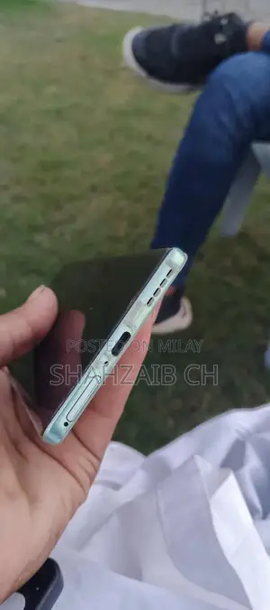 Infinix hot 50pro+ 8+8ram 256gb rom