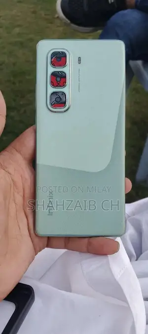 Infinix hot 50pro+ 8+8ram 256gb rom