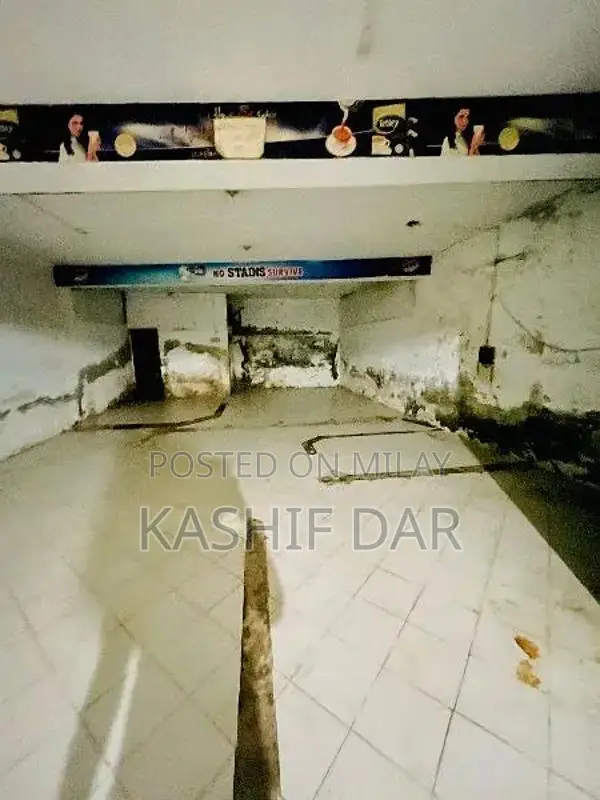 5 Marla Hall available for Rent