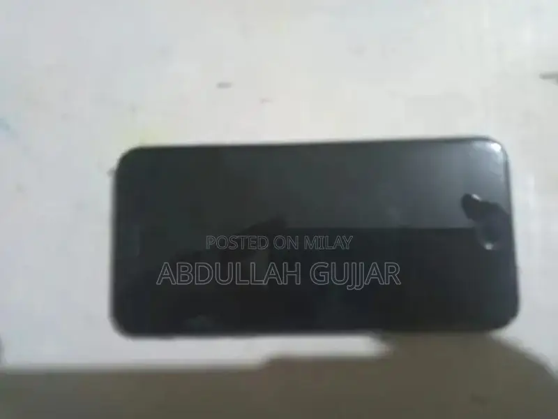 Well-Maintained Smartphone with High Battery Health