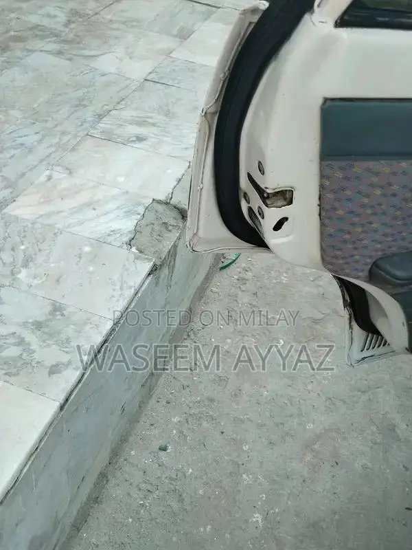 Suzuki Mehran VXR Compact Sedan - Well Maintained 2017 Model