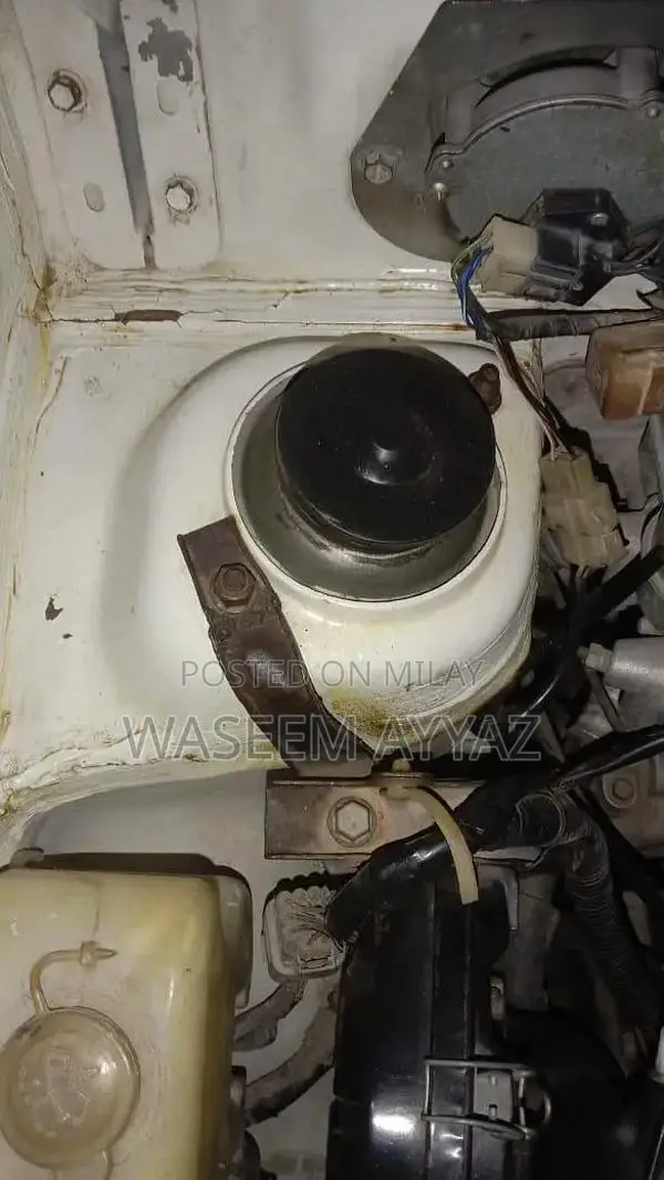 Suzuki Mehran VXR Compact Sedan - Well Maintained 2017 Model