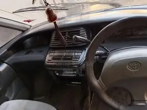 Toyota Estima Previa 7-Seater MPV Family Van