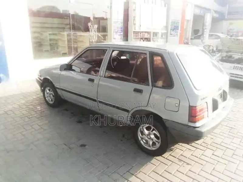 1997 Khyber Sedan - Grey Reliable Vehicle