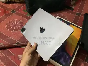 iPad Pro 11-inch 2020 256GB Tablet