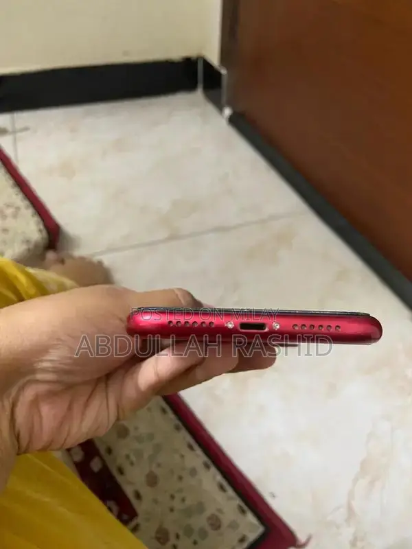 Iphone 11 Pta Approved ( dual sim) water pack