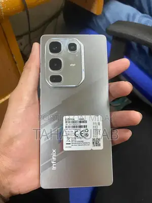 High-Performance Smartphone with Advanced Camera & Display