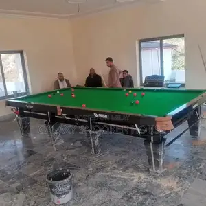 Professional Snooker Table - High-Quality Indoor Gaming Equipment