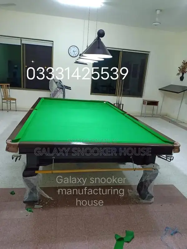 Professional Snooker Table - High-Quality Indoor Gaming Equipment